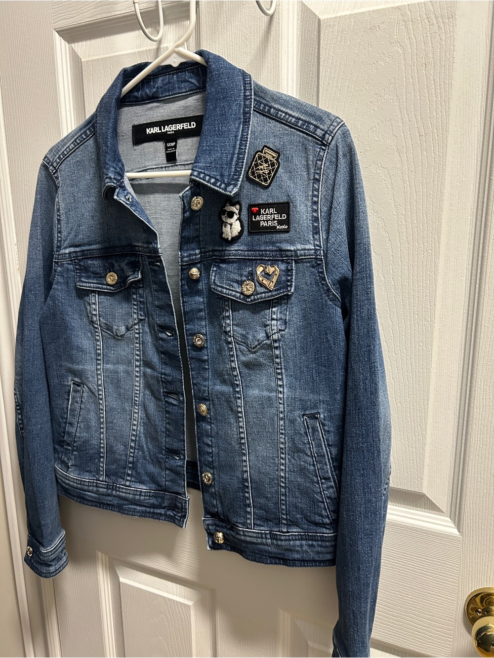 Karl Lagerfeld Blue Denim Jacket with Logo Patches- SZ SMALL - NWOT - Picture 2 of 10